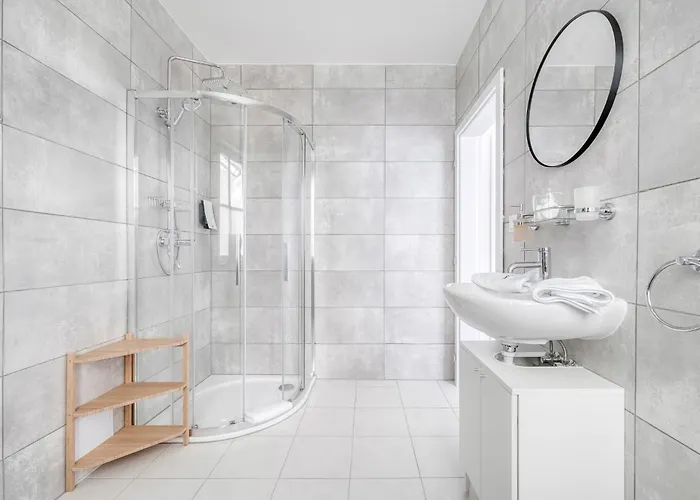 Anmut By Revelton Κάρλοβι Βάρι